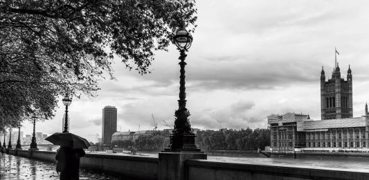 Merencanakan Perjalanan di Musim Hujan