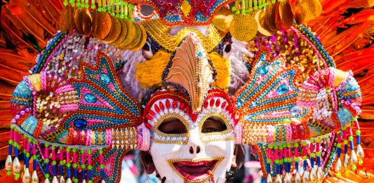 Festival Pura-pura Bahagia