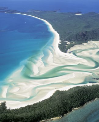 10 Pantai Terindah di Dunia