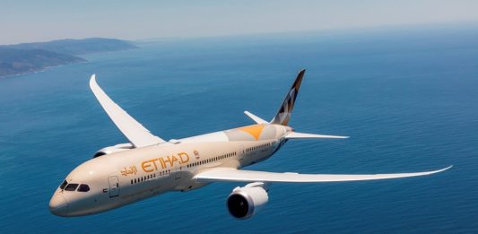 Etihad Airways Buang 195.000 Ton Emisi Karbon Selama 2017