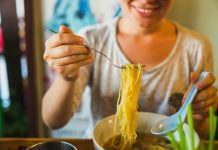 Pesta Kuliner Lokal di Singapore Food Festival