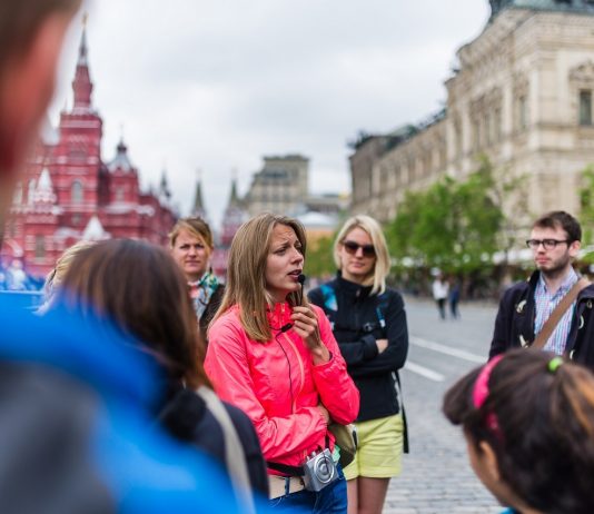 Mengenal Destinasi Liburan dengan Tur Jalan Kaki