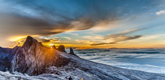 Gunung Kinabalu, Salah Satu Rute Pendakian Terbaik di Dunia