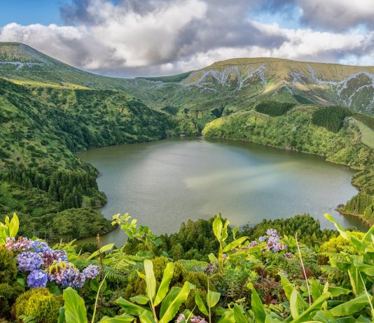 Bertualang Bersama Explorer.id