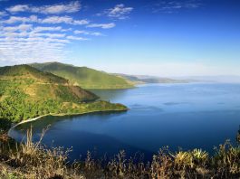 Berakhir Pekan di Danau Toba