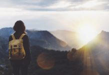 Akhir Kisah “The Naked Traveler”