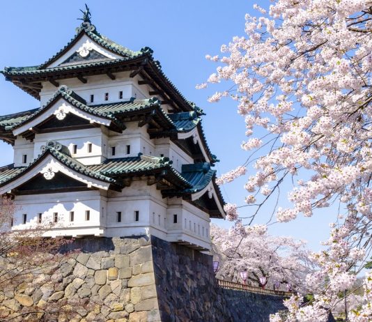 Kastel-kastel Tertua di Jepang