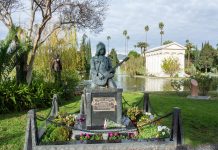 7 Pemakaman yang Menjadi Destinasi Wisata