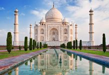 Enam Akomodasi Sekelas Istana Sultan