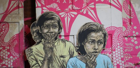 Museum Seni Terapung Pertama di Paris, Bebas Tiket Masuk