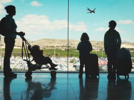 Terbang Long-Haul dengan Anak-anak