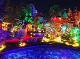 Bagai Negeri Dongeng, Taman Ini Penuh Detail Warna-warni