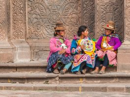 Tak Dapat Berkomunikasi dengan Warga Lokal, Apa yang Harus Dilakukan?