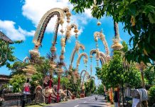 Galungan, Perayaan Dharma Mengalahkan Adharma