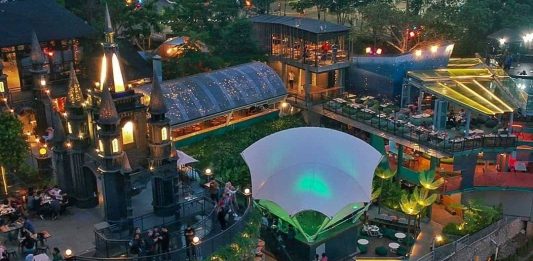 Restoran di Lembang Ini Tawarkan Banyak Spot Foto Cantik