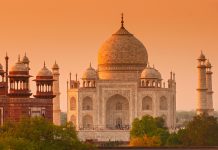 Taj Mahal dan Sejumlah Destinasi Populer Dunia Ditutup Sementara