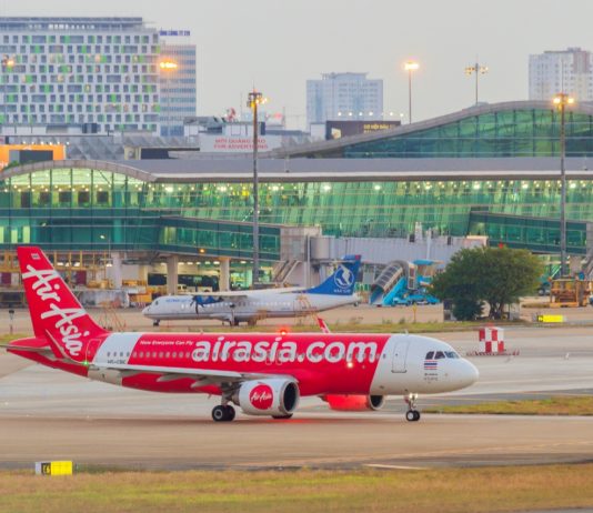 Banyak Negara Terapkan Lockdown, AirAsia Tawarkan Pilihan Kompensasi