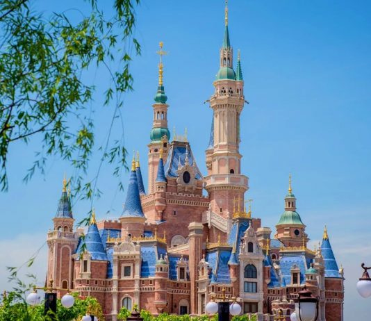 Shanghai Disney Resort Dibuka Sebagian, Apa Saja Fasilitas yang Tersedia?