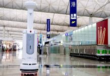 Bandara Hong Kong Kerahkan Robot Sterilisasi untuk Membersihkan Area Bandara