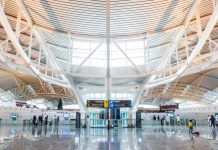 Indonesia Tutup Pintu Masuk untuk Warga Negara Asing