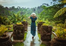 9 Film untuk Memuaskan Hasrat Bepergian Selama Karantina di Rumah