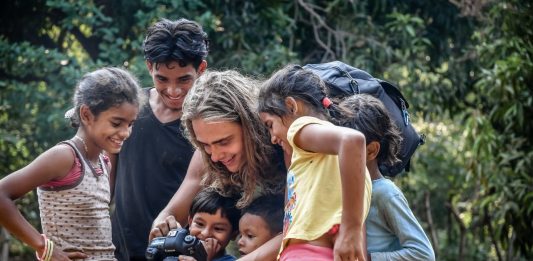 Berlibur sambil Jadi Sukarelawan, Ini Caranya!