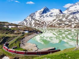 Bosan #DiRumahAja? Yuk Tonton Video Perjalanan Kereta Lintasi Lanskap Fotogenik Ini!