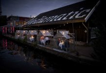 Restoran di Amsterdam Terapkan Social Distancing dengan Bangun Rumah Kaca Mini