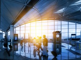 Hong Kong dan Singapura Buka Layanan Transit Terbatas