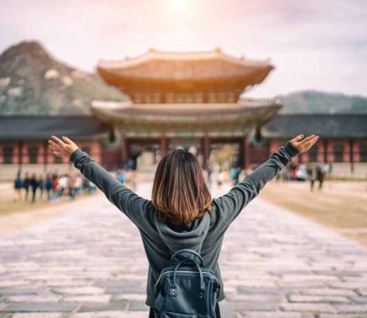 Dari Surabaya hingga Seoul, Ini 10 Destinasi Impian Turis Indonesia