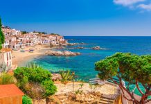 Usai Pandemi Corona, Sejumlah Pantai di Spanyol Bakal Terapkan Sistem Reservasi