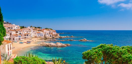 Usai Pandemi Corona, Sejumlah Pantai di Spanyol Bakal Terapkan Sistem Reservasi