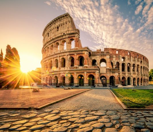 Colosseum Kembali Dibuka dengan Pembatasan Jumlah Kunjungan
