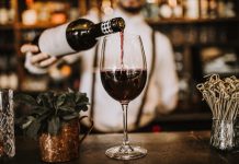 Bisnis Lesu, Prancis Sulap Anggur Jadi Hand Sanitizer