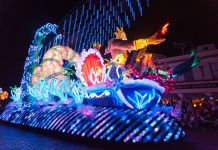 Belum Genap Sebulan Beroperasi, Hong Kong Disneyland Kembali Ditutup