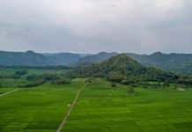 Viral, Gowes sambil Pelesiran di Persawahan Nanggulan