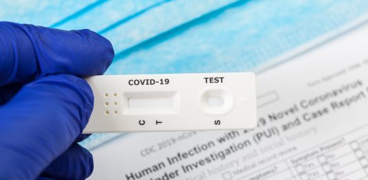 AirAsia Sediakan Layanan Rapid Test Drive-thru di Bandara Soetta