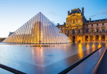 Kembali Beroperasi, Museum Louvre Terapkan Jaga Jarak