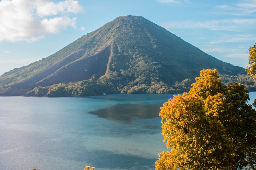 Mengenal Sejarah Banda Neira, Destinasi Wisata Eksotis Di Maluku ...