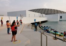 Tur Kayak, Cara Baru Menjelajah Louvre Abu Dhabi