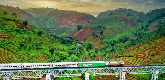 Last Mile, Layanan Terintegrasi Hasil Kerja Sama KAI dan Bluebird