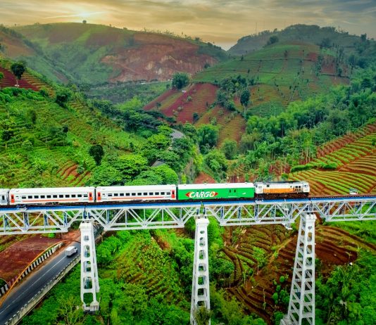 Last Mile, Layanan Terintegrasi Hasil Kerja Sama KAI dan Bluebird