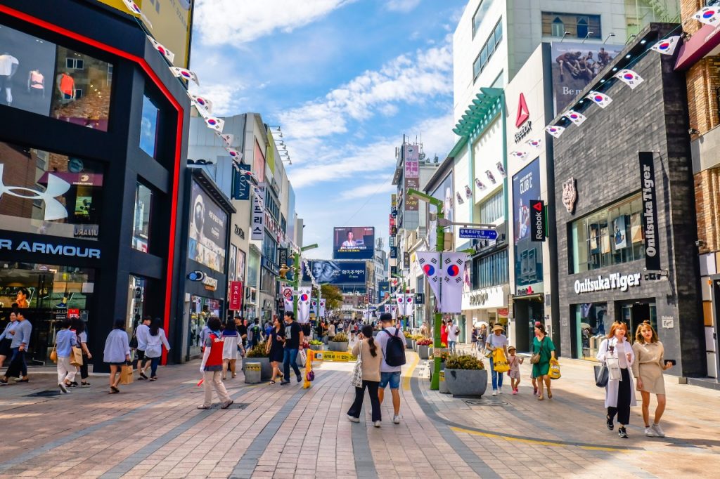 Ke Busan, Jangan Lewatkan Belanja di 7 Tempat Populer Ini! - Where Your