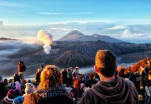 Mau Menyambut Pergantian Tahun di Gunung Bromo? Begini Syarat dan Cara Daftarnya
