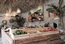 Trouit Cafe, Kafe ala Beach Club Bali di Bandung