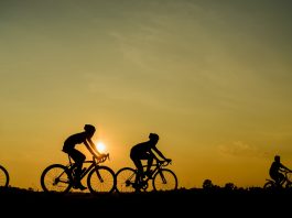 Ide Gowes di Bali, Keliling Serangan sambil Berburu Sunset