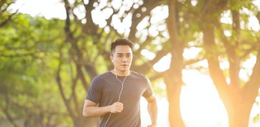 Lari Pagi di Taman Jogging Kelapa Gading