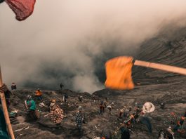 Gelar Yadnya Kasada, Gunung Bromo Ditutup 24-26 Juni
