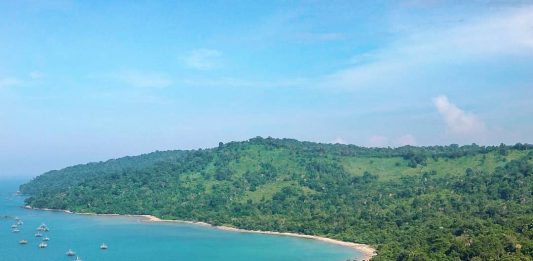 Pesona Pulau Kunti, Luar Biasa Indah dan Jauh dari Kata Seram