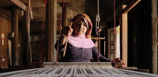 Menyambangi Pandai Singkek, Desa Perajin Songket di Tanah Datar